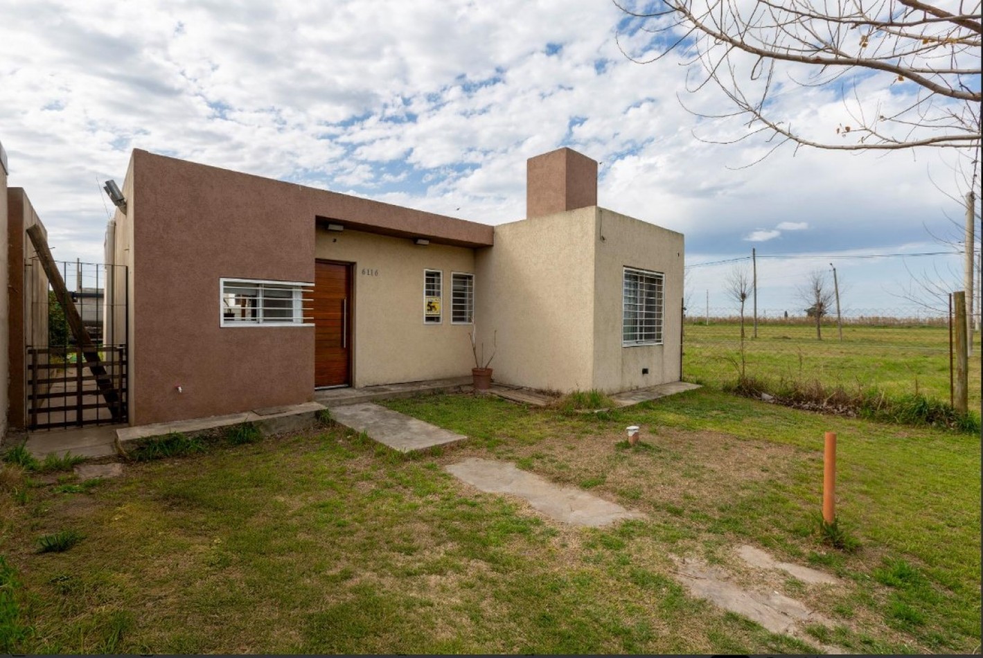 CASA 2 DORMITORIOS CON